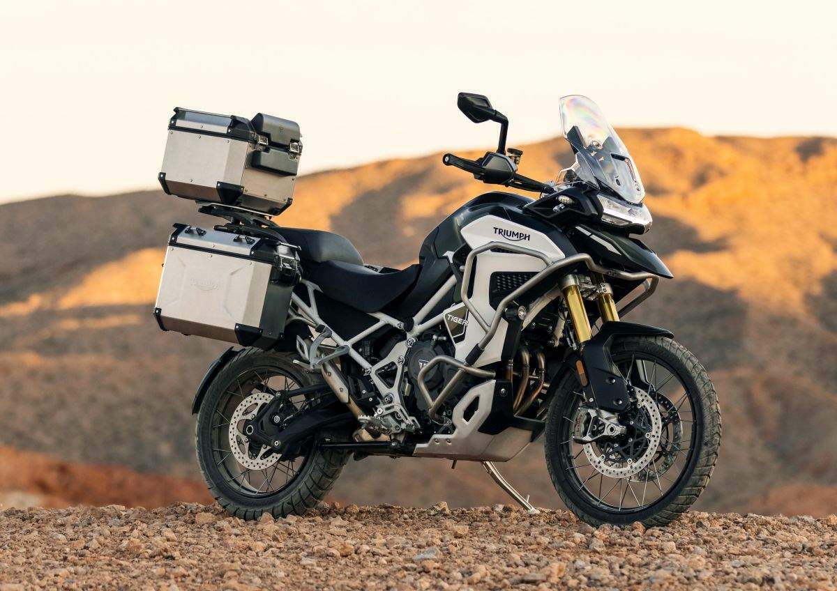 Triumph Tiger 1200 Rally Explorer technical specifications
